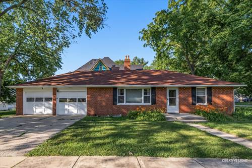 26 E Tyler, Oswego, IL 60543