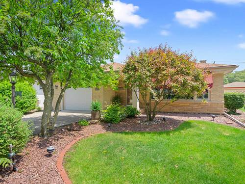 941 Meadowcrest, La Grange Park, IL 60526