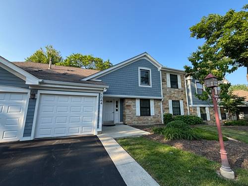 1544 Williamsburg Unit B2, Schaumburg, IL 60193