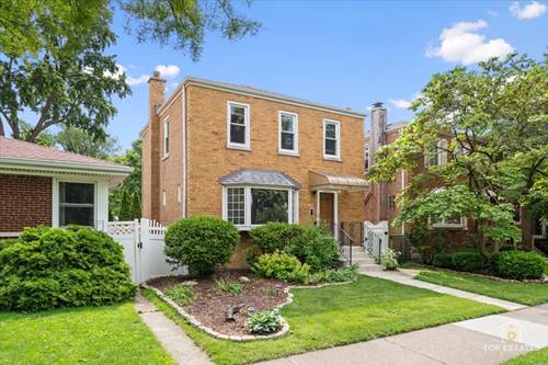 1176 S Maple, Oak Park, IL 60304