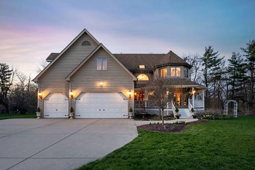 639 White Oak, Yorkville, IL 60560