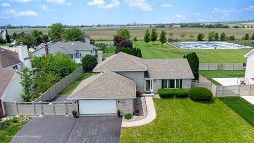 2665 Daniel Lewis, New Lenox, IL 60451