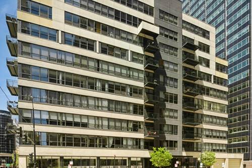 130 S Canal Unit 708, Chicago, IL 60606