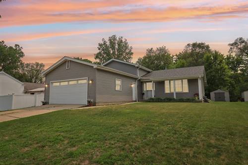 1705 N Donovan, Mchenry, IL 60050