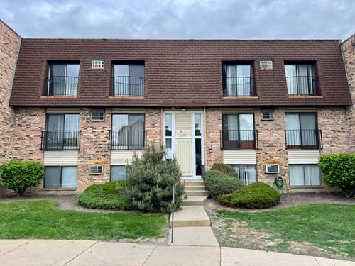 173 N Waters Edge Unit 101, Glendale Heights, IL 60139