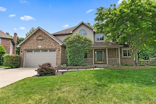 1352 Mary Wood, Sycamore, IL 60178