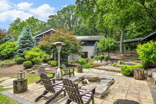 4N650 Pheasant Run, St. Charles, IL 60175