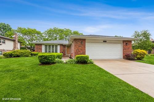 2976 Hillside, Darien, IL 60561