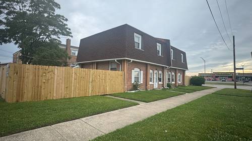 2420 Randolph, Bellwood, IL 60104