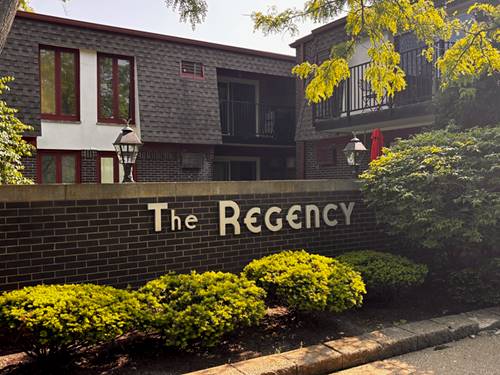 1015 Deerfield Unit 132, Deerfield, IL 60015