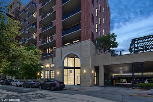 811 W 15th Unit 414, Chicago, IL 60608