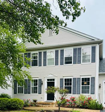 1582 Manhattan, Bolingbrook, IL 60490
