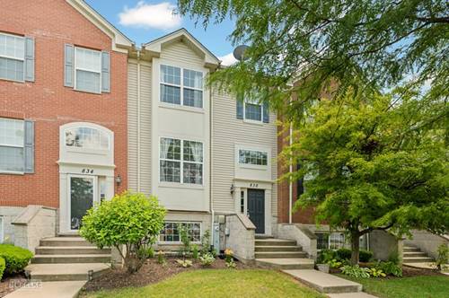 836 Lewisburg, Aurora, IL 60504