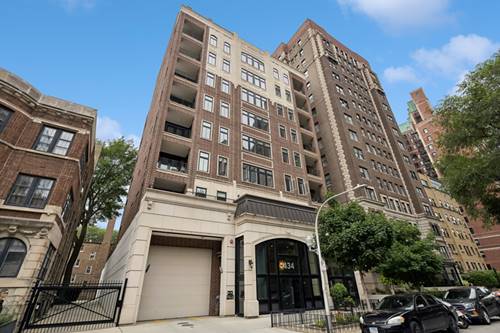 434 W Melrose Unit 902, Chicago, IL 60657