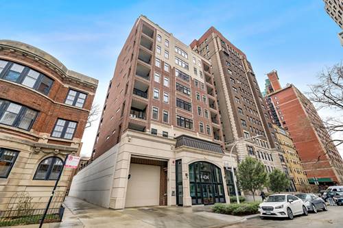 434 W Melrose Unit 402, Chicago, IL 60657
