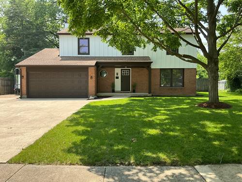 4532 Waubansie, Lisle, IL 60532