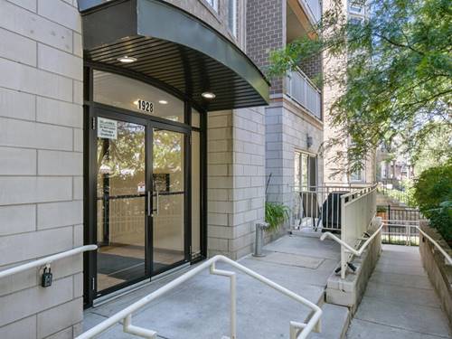 1928 N Kedzie Unit 304, Chicago, IL 60647