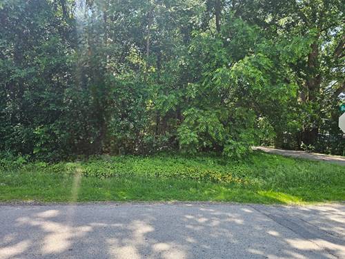 28379 W Main, Wauconda, IL 60084