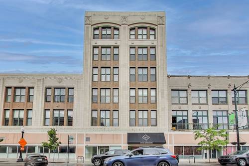 3151 N Lincoln Unit 204, Chicago, IL 60657
