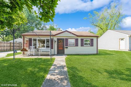 122 E Beech, Woodstock, IL 60098