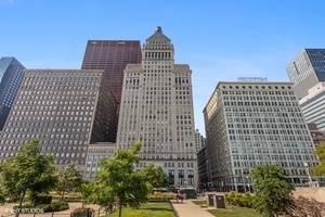 310 S Michigan Unit 812, Chicago, IL 60604