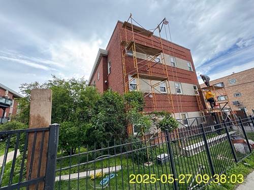 6415 N Damen Unit 2W, Chicago, IL 60645