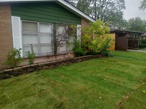 310 New Salem, Park Forest, IL 60466
