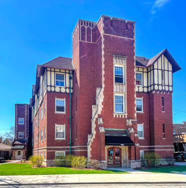 3302 Kenilworth Unit 208, Berwyn, IL 60402