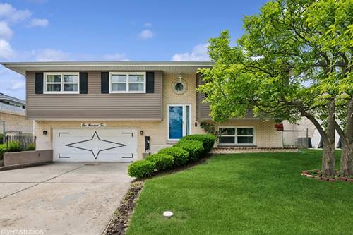 102 S Grant, Addison, IL 60101