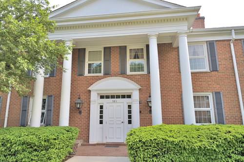 521 Coventry Unit 16, Crystal Lake, IL 60014