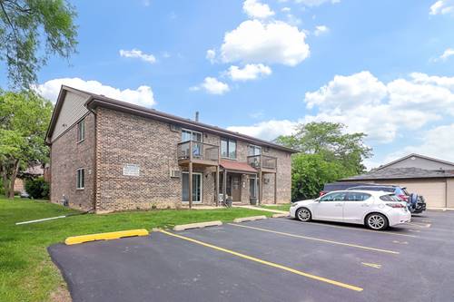 514 Brookside, Westmont, IL 60559