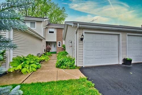 5 Spyglass, Naperville, IL 60563