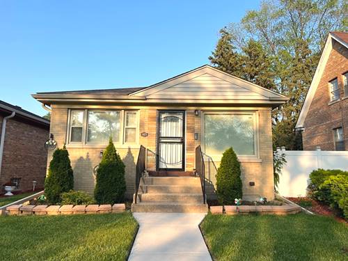 1023 Rice, Bellwood, IL 60104