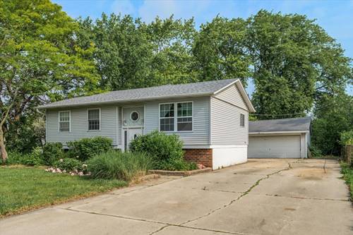 334 Idlewood, Bolingbrook, IL 60440