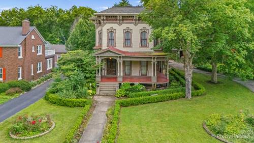450 Somonauk, Sycamore, IL 60178