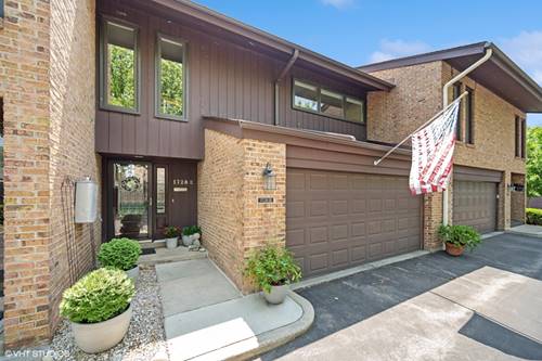 1728 Wildberry Unit B, Glenview, IL 60025
