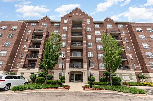 390 W Mahogany Unit 301, Palatine, IL 60067