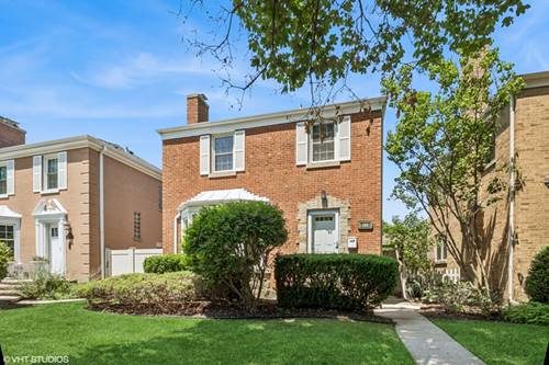 6118 N Legett, Chicago, IL 60646