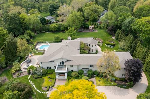 1877 Banbury, Inverness, IL 60067