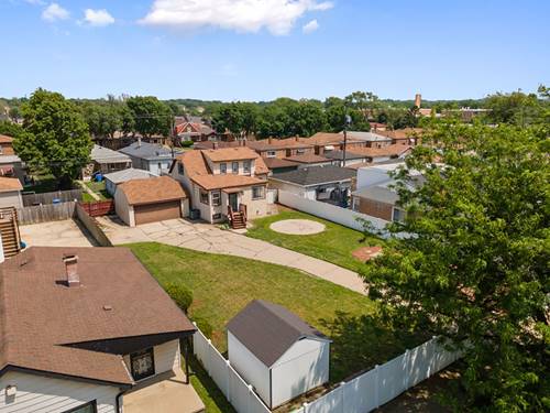 11319 S Green Bay, Chicago, IL 60617