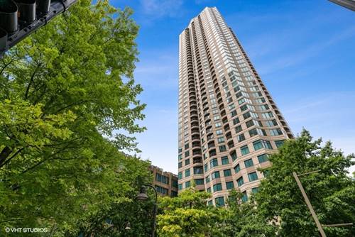 400 N Lasalle Unit 3002, Chicago, IL 60654