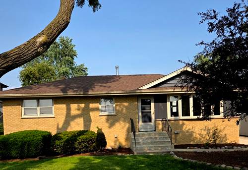 7447 Beloit, Bridgeview, IL 60455