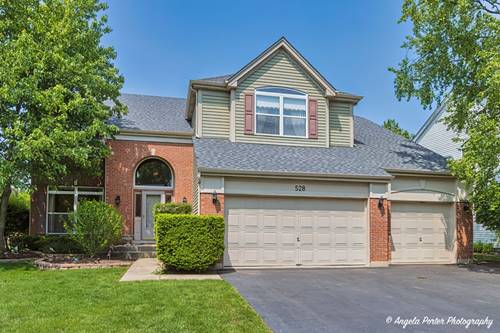 528 Cliffwood, Gurnee, IL 60031