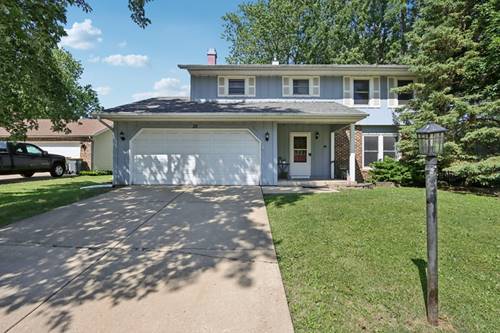 32 Woodridge, Streamwood, IL 60107