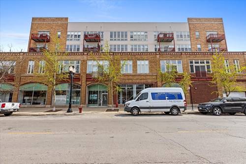 1225 W Morse Unit 304, Chicago, IL 60626