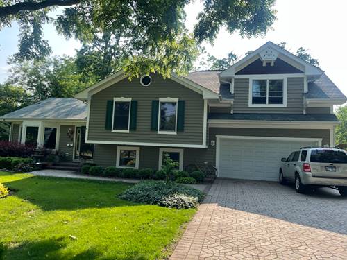 154 Easton, West Chicago, IL 60185