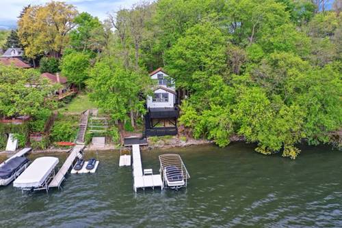 135 Cora, Fox Lake, IL 60020