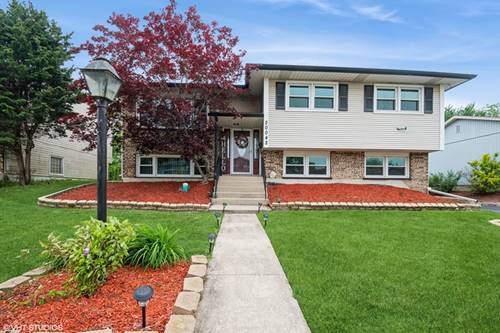 20042 Monterey, Lynwood, IL 60411