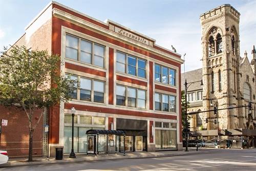 2000 S Michigan Unit 104, Chicago, IL 60616