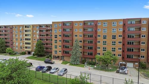200 Park Unit 527, Calumet City, IL 60409